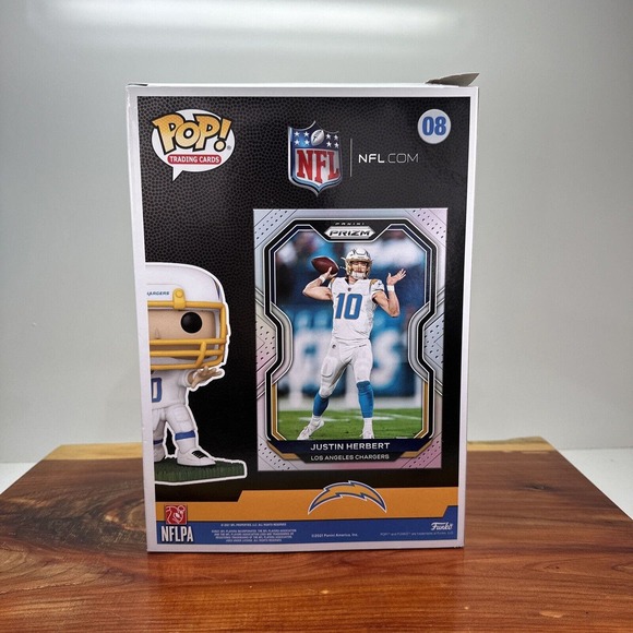 🔥Justin Herbert Funko Pop Figure + Trading Card 08 Panini Exclusive Gold‎ Prizm - Picture 2 of 5